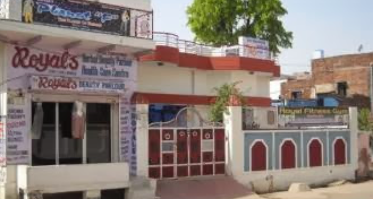 The Royals Beauty Parlour - Bharatpur
