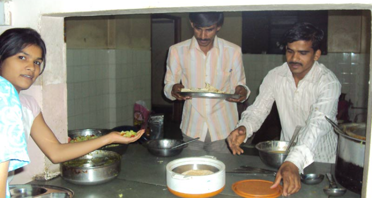 Shri Vaishnav Girls Hostel