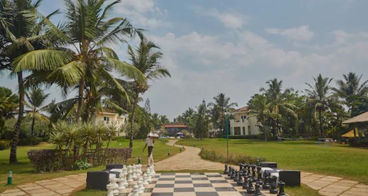 Royal Orchid Beach Resort & Spa