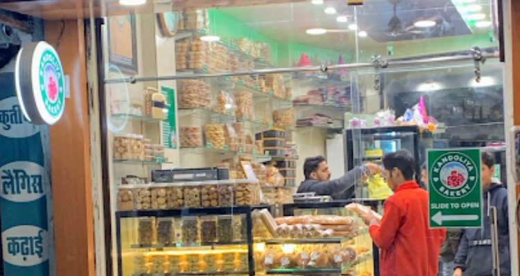 Kandoliya Bakery - Rishikesh