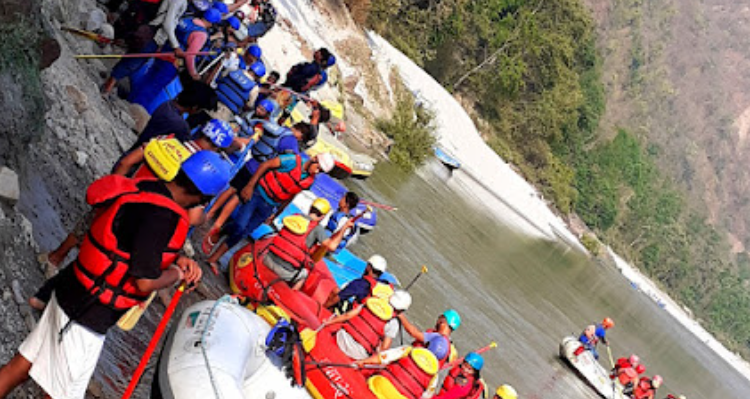 Rishikesh River Rafting & Camping - LG Adventure