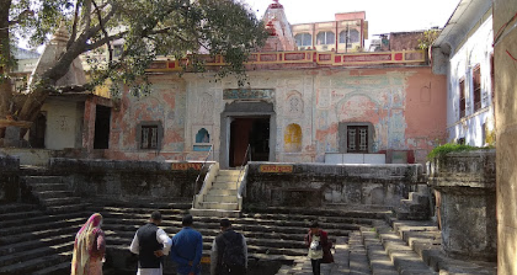 Rishikund प्राचीन तालाब - Rishikesh