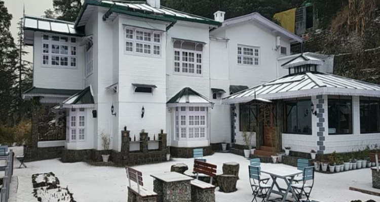 Bhikampur Lodge By Howard