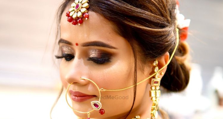 Mk Glamm Makeup Studio