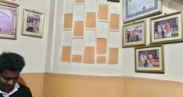 Rashi Ratna Shri - Guwahati