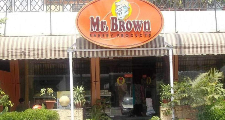 Mr. Brown Bakery (Aliganj)
