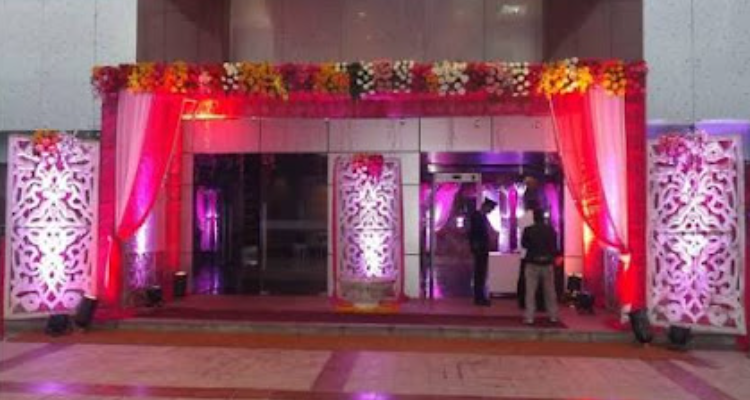 Saraswati Sweet And Restaurant  Almora