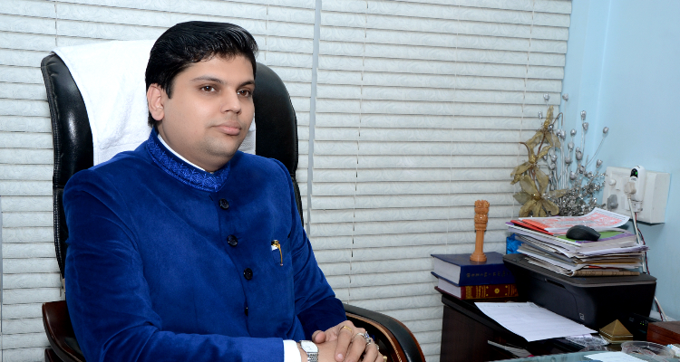 Dr. Aaadietya Pandey Best Astrologer Numerologist in Lucknow
