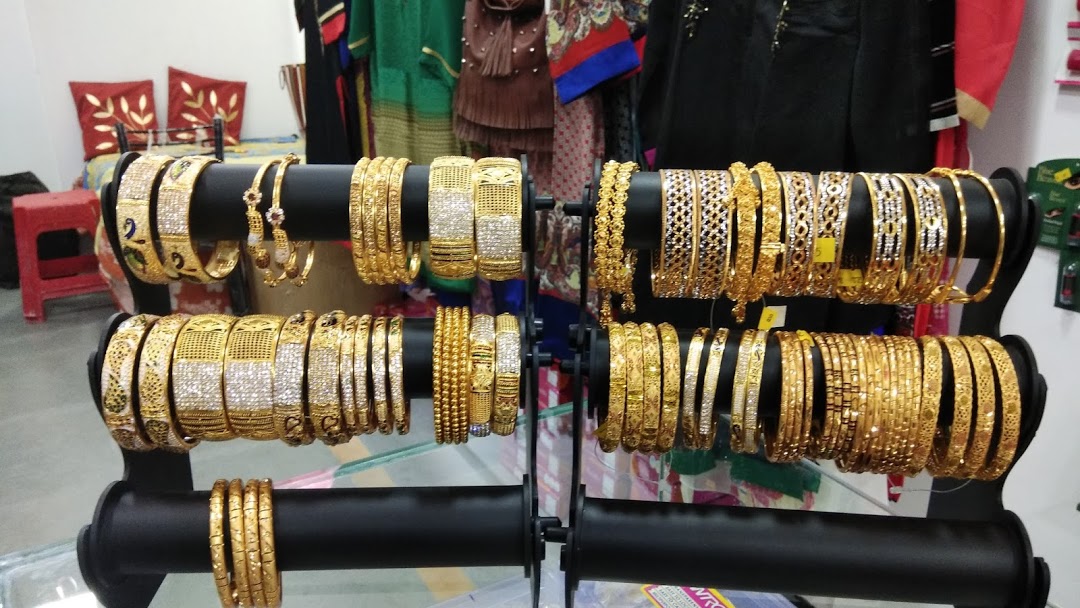 GLAMOUR FASHION STORE- Indore