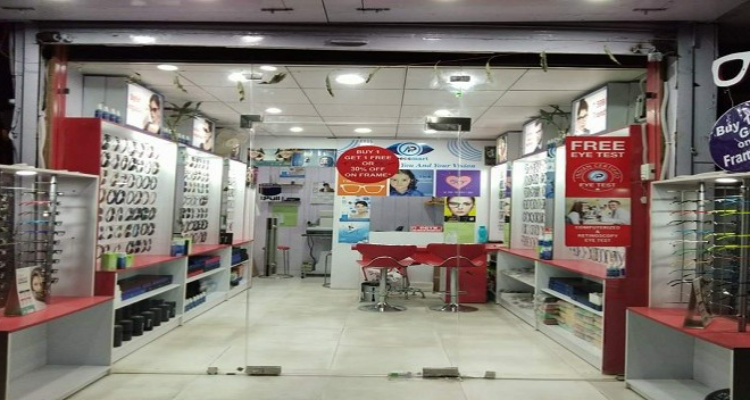 Specsmart | Optician In Dehradun