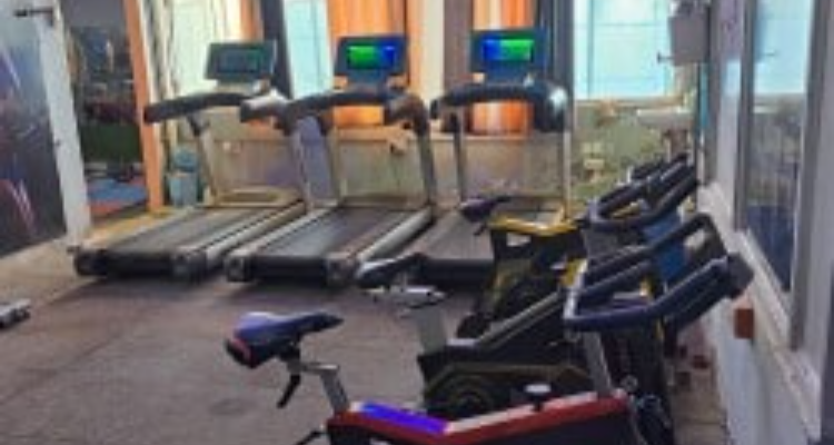 Fitness Hub Unisex Gym