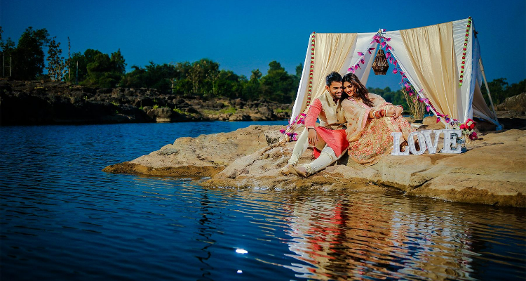 NAYAN STUDIO - Photography Studio, Wedding Photographer in Surat INDIA