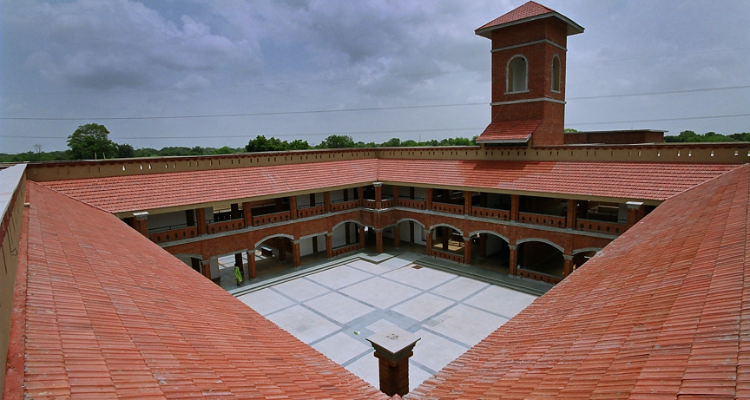 Nalanda International School - English Medium ICSE School in Vadodara