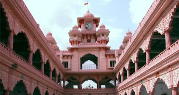 ssShree Swaminarayan Mahavidyalaya