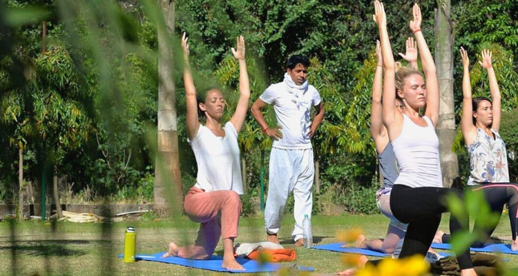 Satori Yoga School - Yoga Retreat in Rishikesh