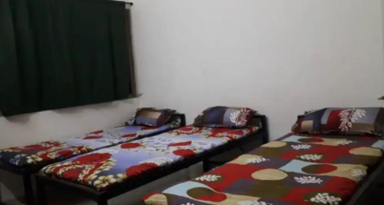 ssHari Om Boys Hostel And Guest House