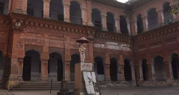 Dayanand Anglo  Vedic PG College