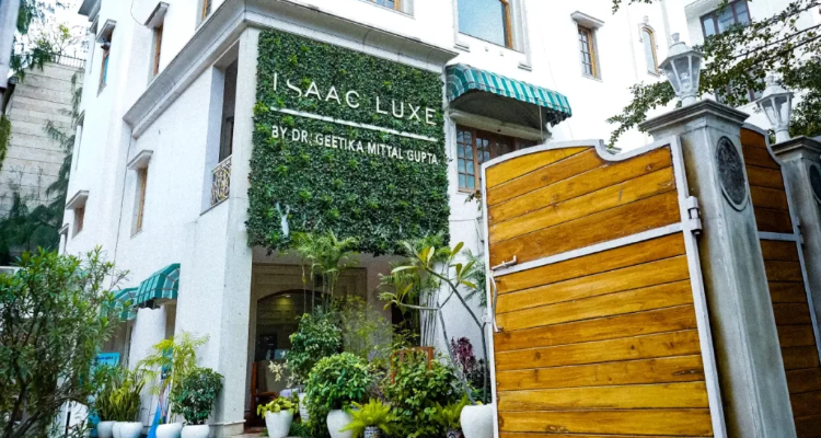 Dr. Geetika Mittal Gupta