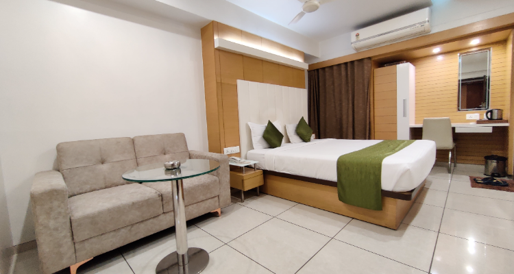 Hotel Orange International, Surat