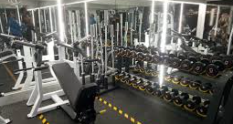 MUSTANGS FITNESS CENTRE