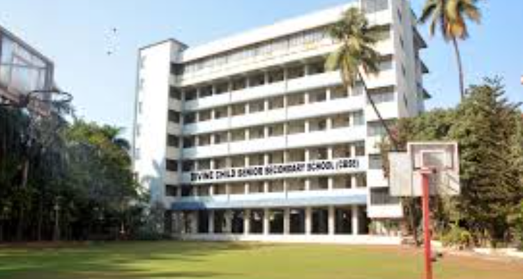 Divine Child High School and Junior College