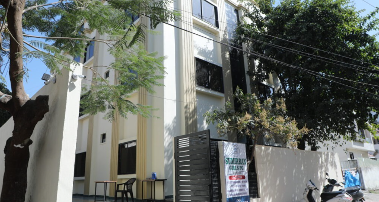 Sumirran Girls PG Hostel Indore