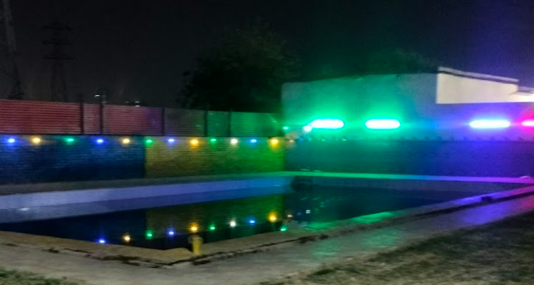 The royal swimming pool