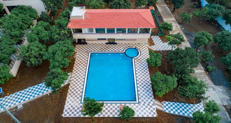 Freesia Resort by Express Inn