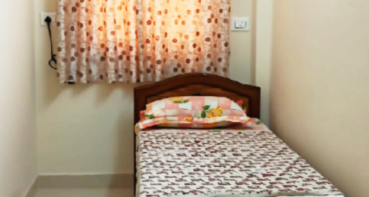 Vedha Ladies Hostell