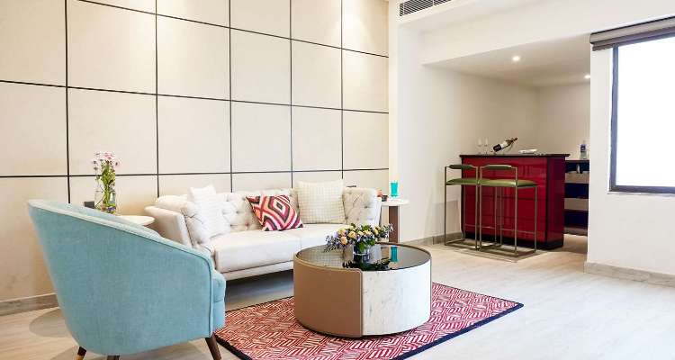 Golden Tulip Hotel in Lucknow