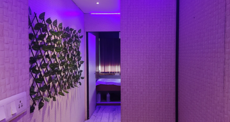 Refresh Wellness center and Spa