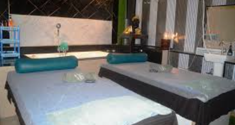 Royal Spa Unisex Spa and salon