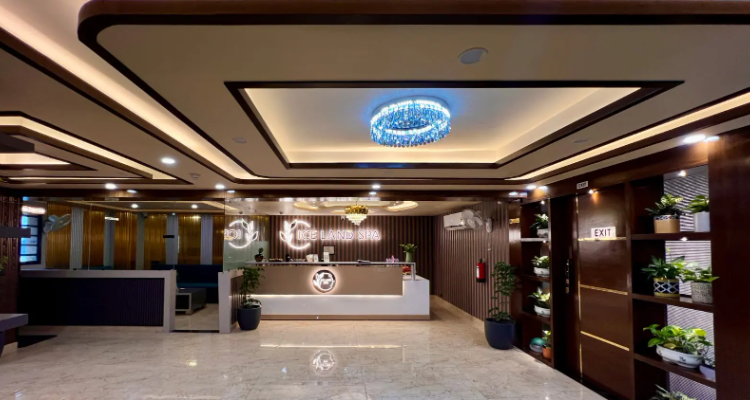 Ice land spa Jakhan