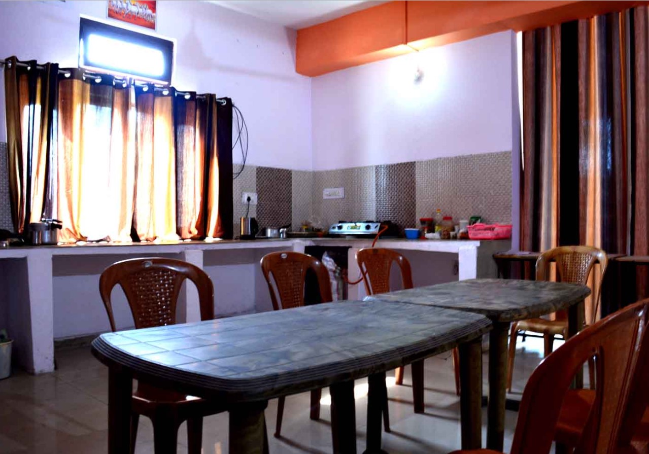 Ahsaas Girls P.G. Hostel Dehradun 