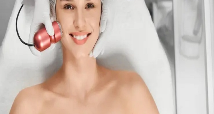 Hydrafacial Treatment Near Pune for Skin Rejuvenation at Arnica Clinic