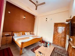 Hotel Krishna PalaceHoliday Home Hotel And Restaurant