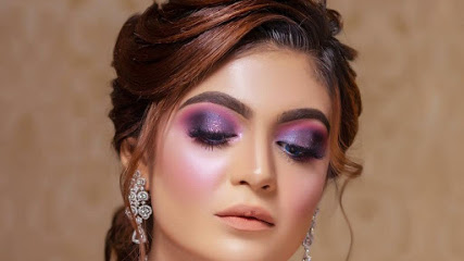 Meenakshi Dutt Makeovers