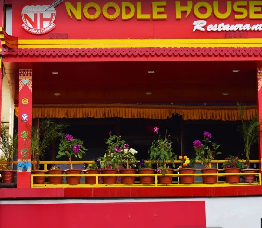 Noodle House Restaurant N Cafe