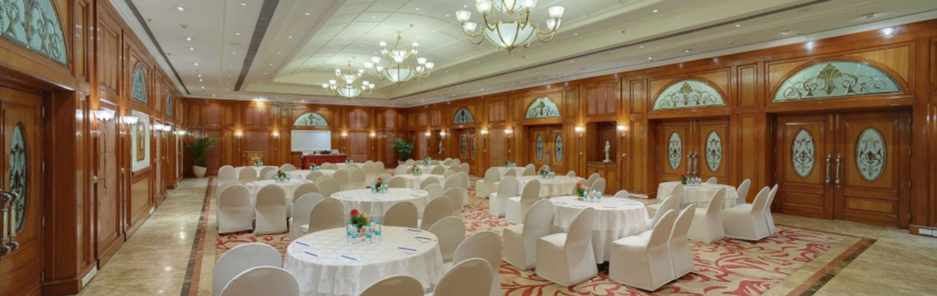 Jaypee Residency Manor - Luxury Hotel in Mussoorie