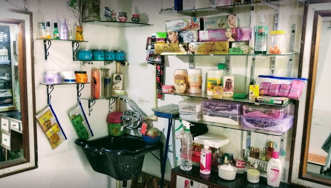 Radha Beauty Parlour