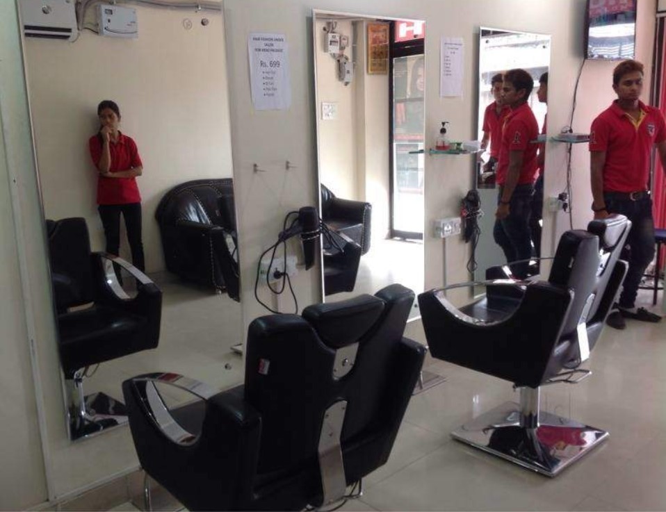 Hair Fashion Unisex Salon