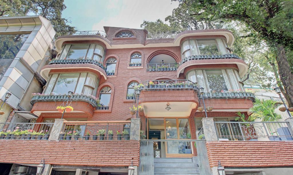 Lake side inn nainital