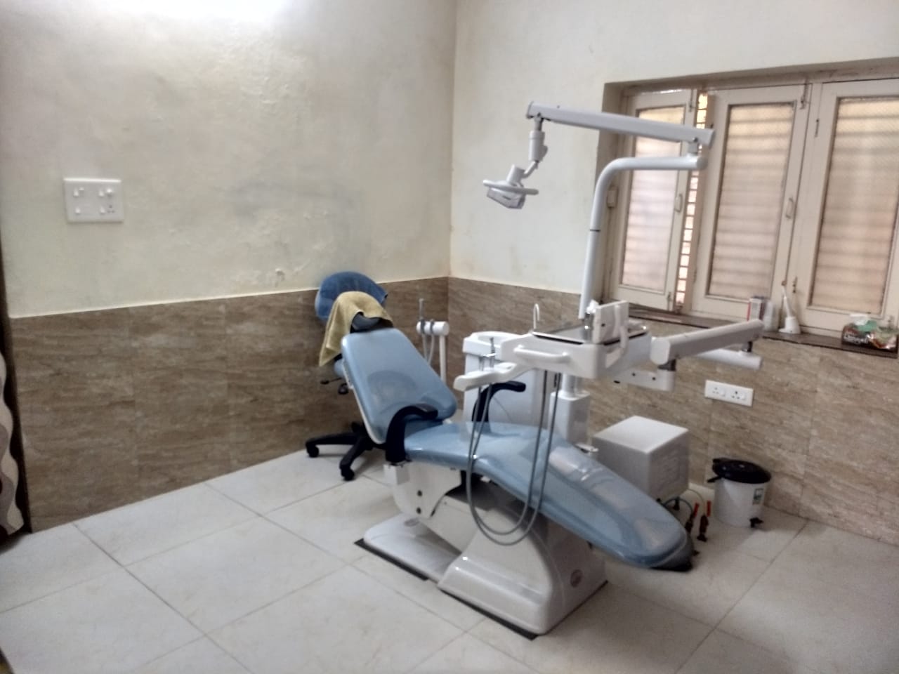 ssDr. Yash's Dental Clinic & Implant Centre