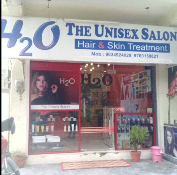 ssH2O Unisex Salon