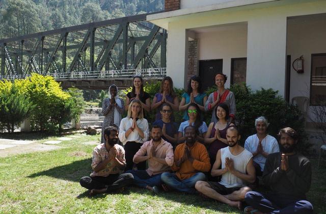 welt-yoga-ausbildung.de - Haridwar