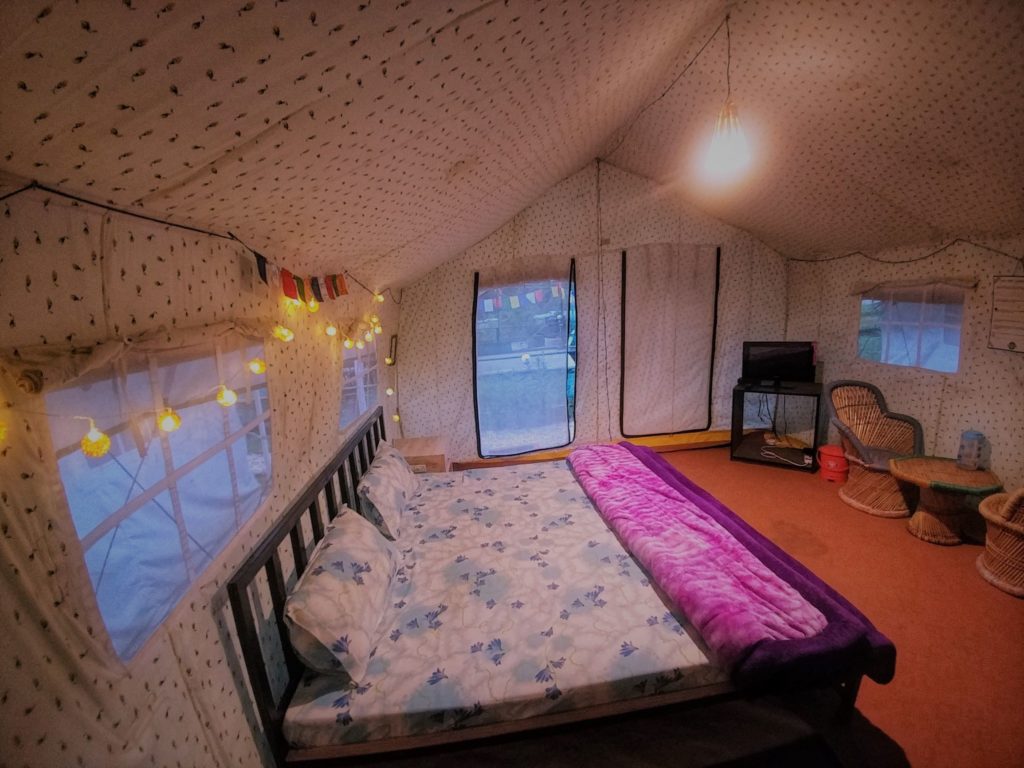 open road camp and cafe | luxury camp in kullu 