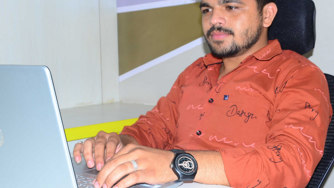 Abhishek Gautam | SEO & Digital Marketing Expert