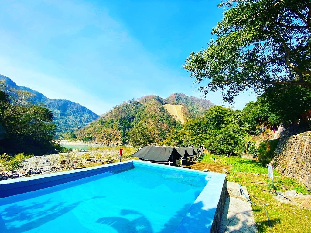 Real adventure guru - Ganga bank camp