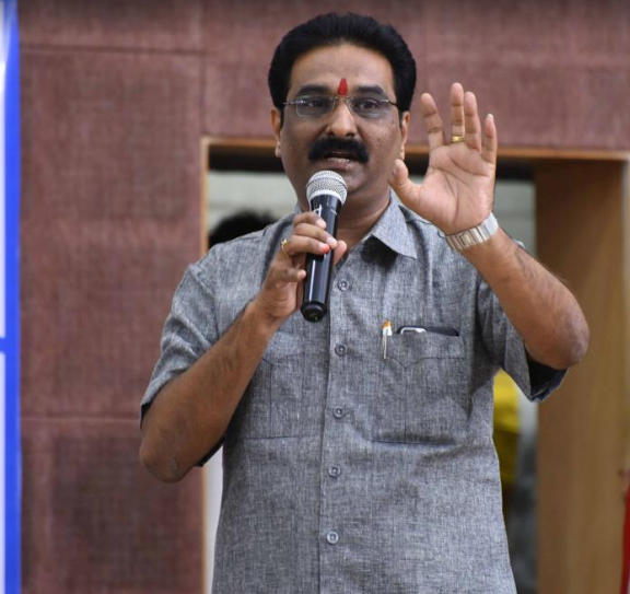 कल्पेश एस्ट्रो सर्विसेज