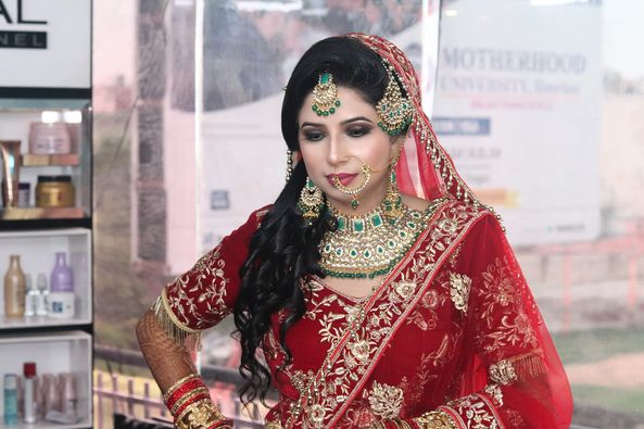 La Femina Salon - Roorkee